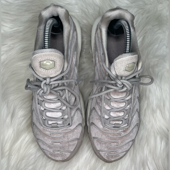 🌸🏃♀️ Nike Air Max Plus LX sneakers AH6788-600 Womens Shoes Size 7.5 - Picture 13 of 17